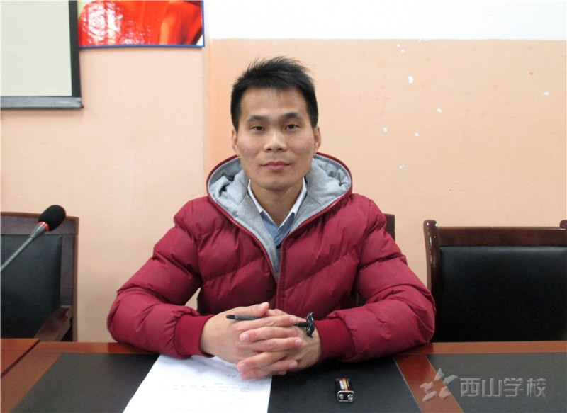 初中部召开新学期学生干部培训会议