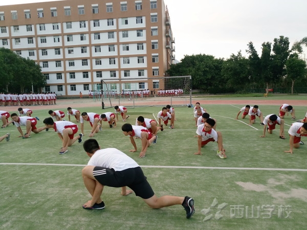 号角吹响,梦想起航——福建西山学校高中部带你领略不一样军训生活