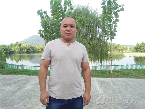 江西省西山学校 高中部 高三10班