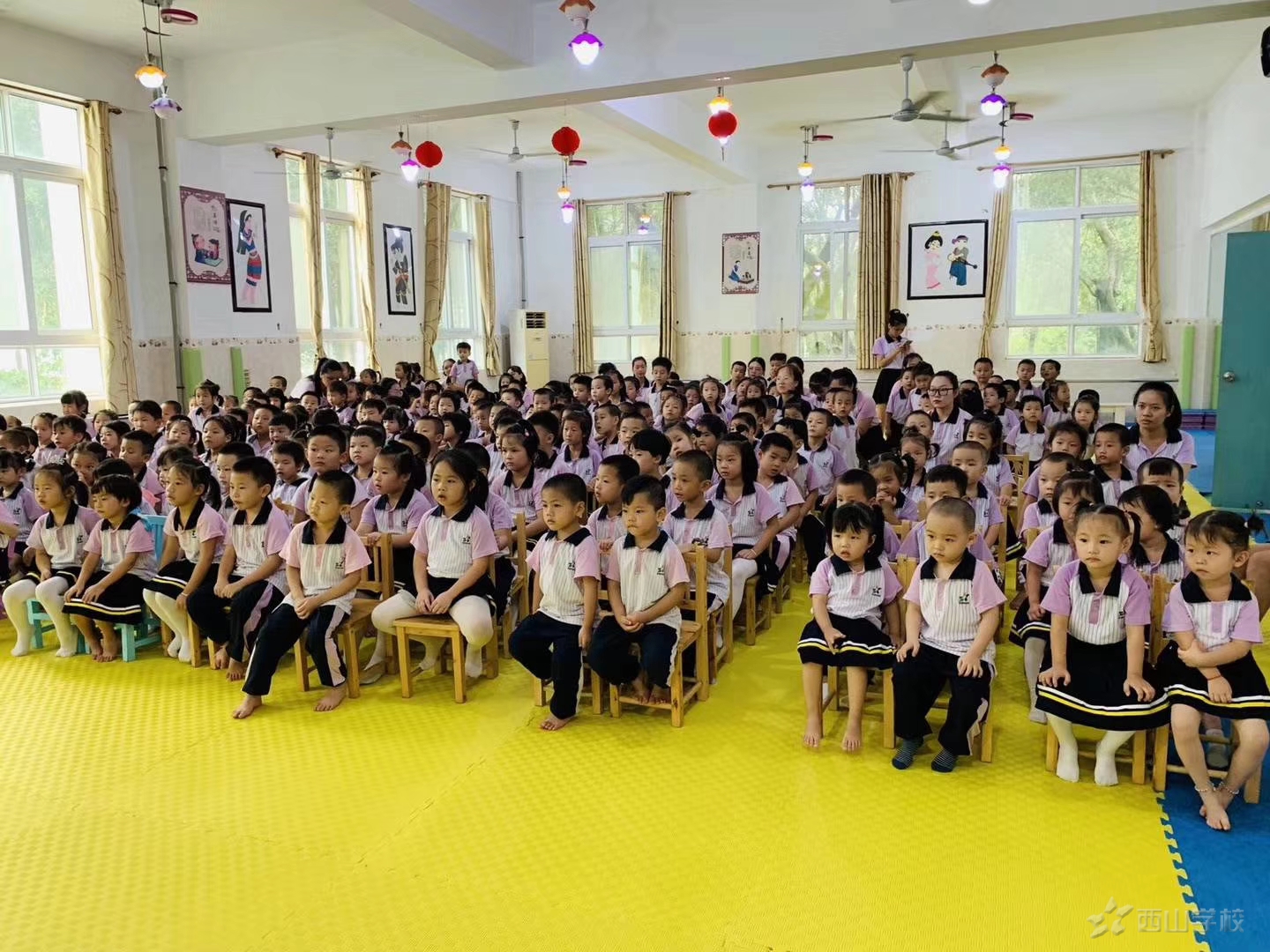 ���ǿ�ѧ����������ɽѧУ�׶�԰��ѿ�İ�&nbsp;