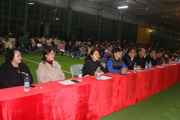 活力西山,奔向未来-福清西山学校小学部举行元旦文艺晚会
