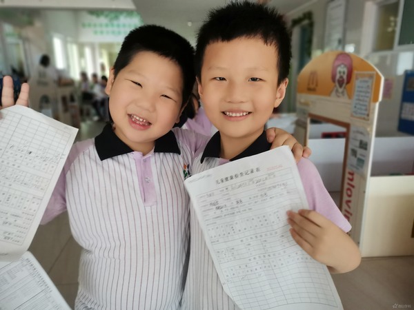为孩子们健康“护航”--福清西山学校幼儿园快乐二班